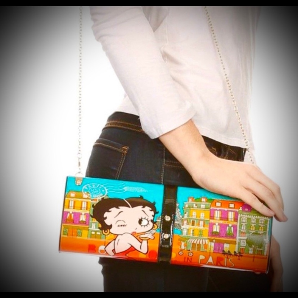 NEW💋Betty Boop “Vacation in Paris” Shoulder Bag